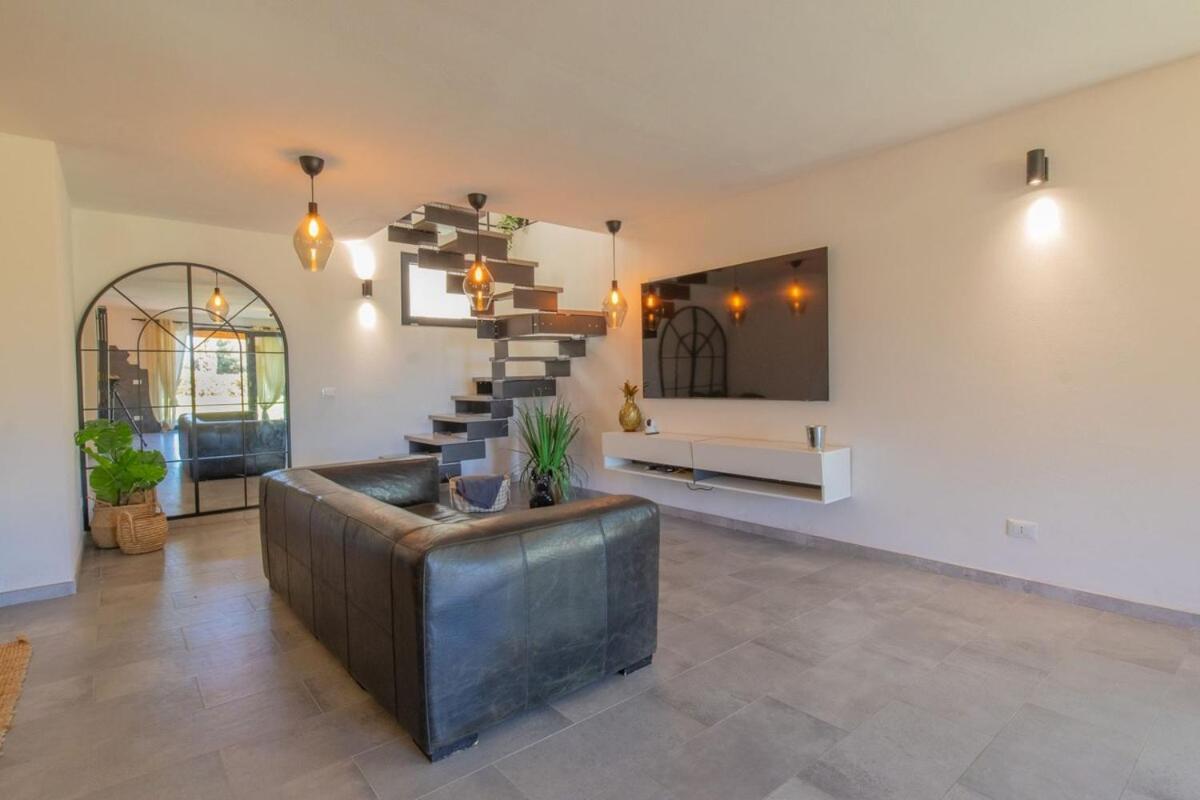 Villa Acquasalata Nisporto Екстериор снимка