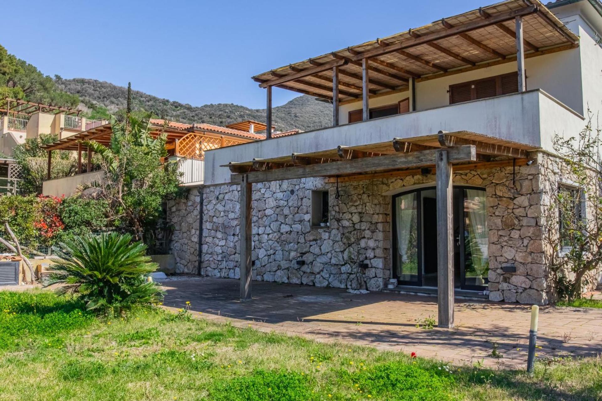 Villa Acquasalata Nisporto Екстериор снимка